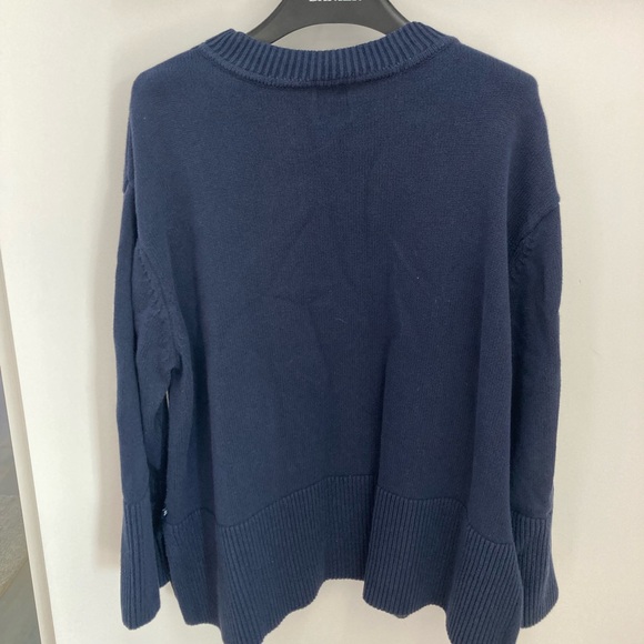 GAP Deep Blue Knit Pullover - Picture 6 of 6